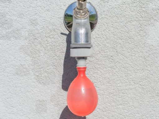 Waterballoon on faucet