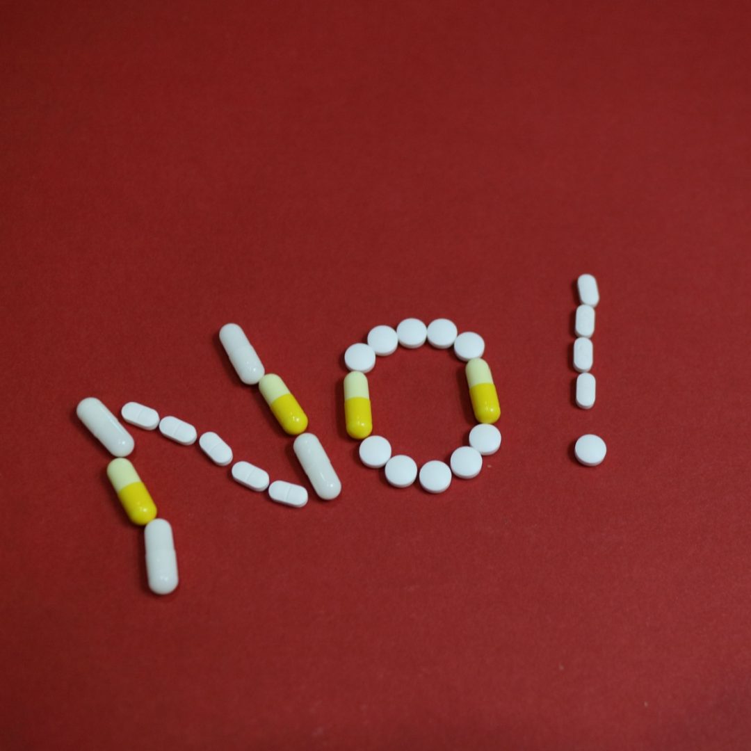 word 'no' spelt with pills
