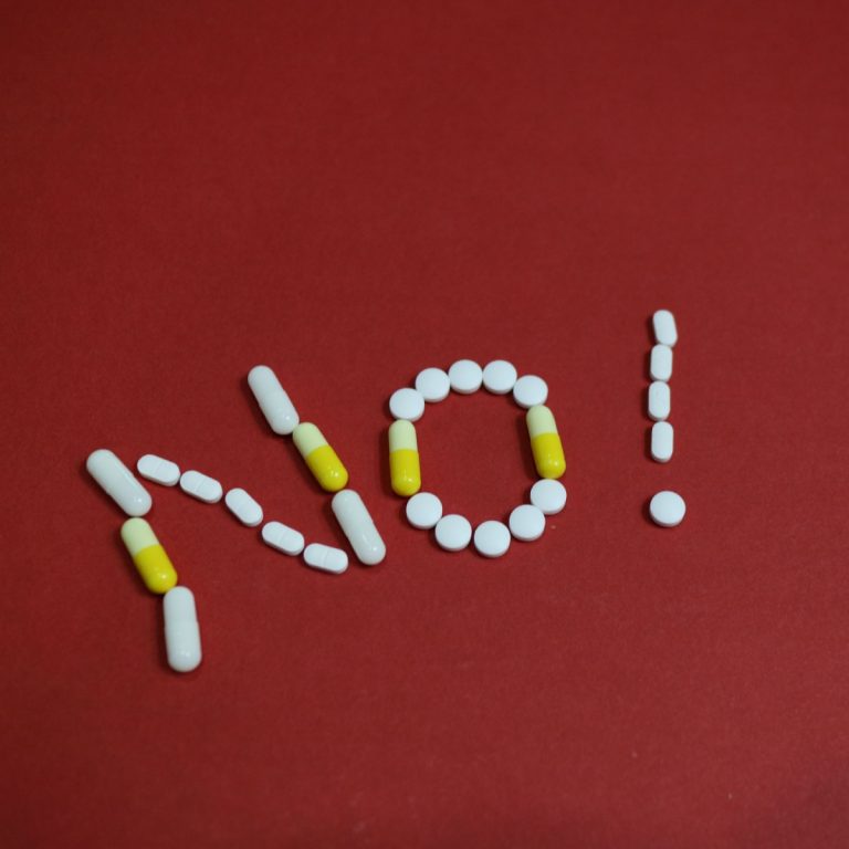 word 'no' spelt with pills